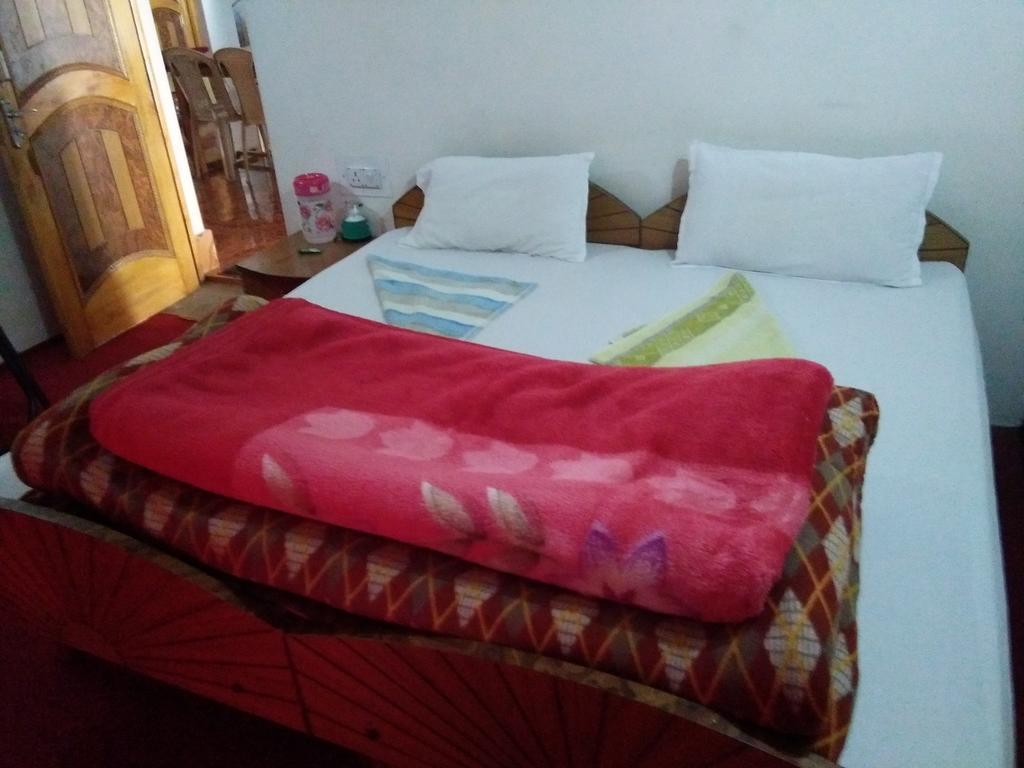Galaxy Guest House Hundar Екстер'єр фото